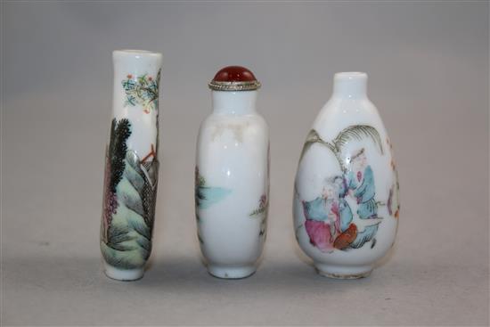 Three Chinese famille rose snuff bottles, 1830-1908, Richards no.s10 and 178